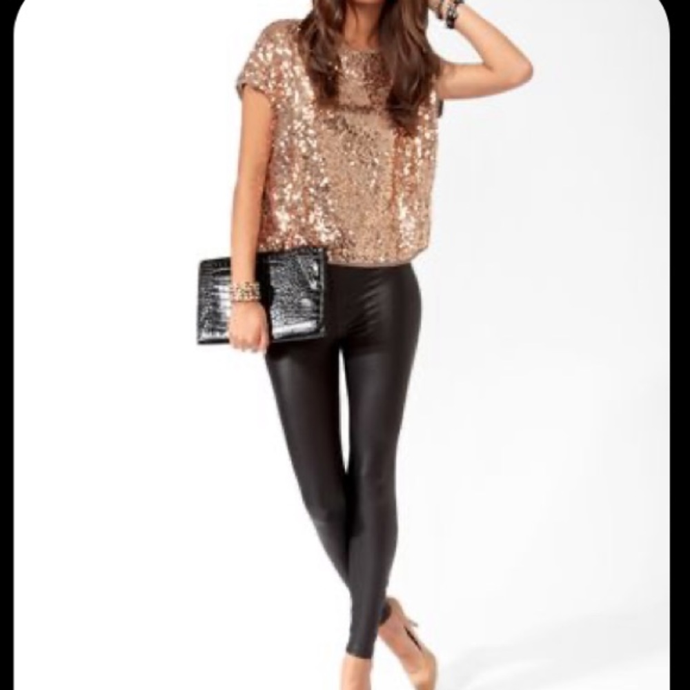 Vegan leather leggings - Picture 6 of 7